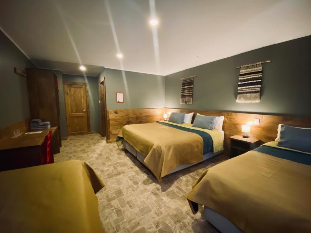 Hostal Esquina Patagonica Coyhaique Buitenkant foto