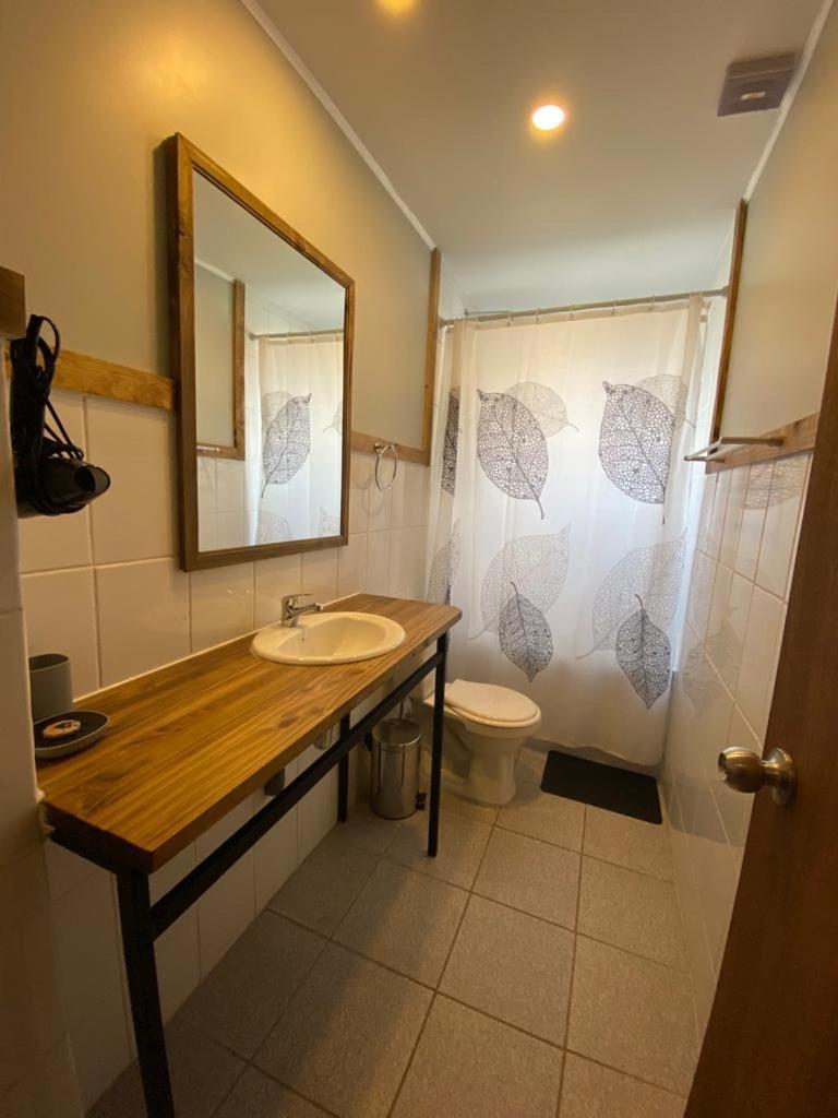 Hostal Esquina Patagonica Coyhaique Buitenkant foto